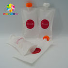 Ritssluitings transparante gespoten zakken die voor vruchtensap/melk verpakken