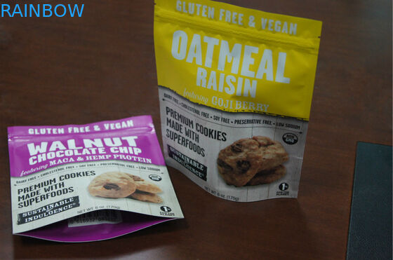 De Plastic Snack die van de voedselrang Doypack met Ritssluiting in Douaneontwerp verpakken