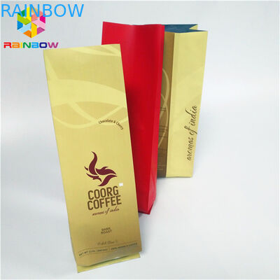 De douane drukte van de Zakzakken van de Tribuneritssluiting van de de Vochtigheidsbarrière omhoog Zij de Hoekplaat Vlakke Bodem