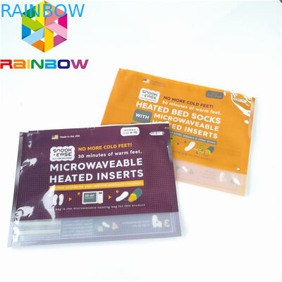 Van het het Ondergoedkledingstuk van mensen de Plastic Zakken die Tribune verpakken die omhoog de Douane van de Ritssluitingszak glijdt