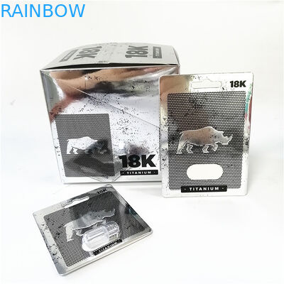 De drukdocument van de vertoningsdouane de vakjes van de de inkepingslijn van de kaartenscheur doorboren Pussycat-kaartvakje met blaar