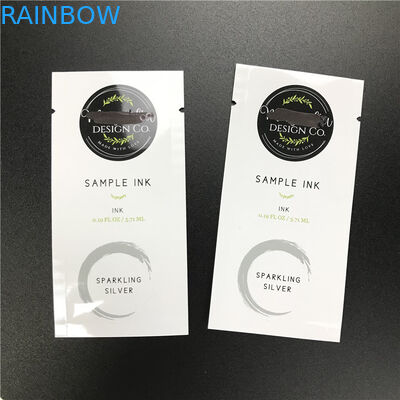 De aangepaste Beschikbare Kleine Steekproefzak voor Gezichtsserum Drie van het reinigingsmiddelenoog Kant verzegelde Sachet voor Make-upproducten