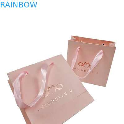 Custom Print Logo Elegante witte zwarte papieren geschenkzakken Luxe kleding boetiek papieren winkeltas met lint handvat