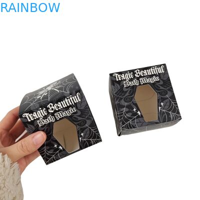 Hoge kwaliteit aangepaste vierkante zwarte papieren doos met speciale voorkant holle venster voedselverpakking wit karton cadeaubon