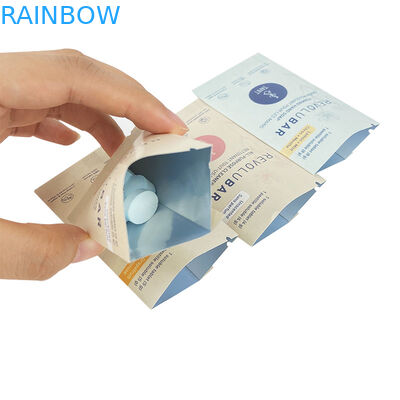 Witte handvatsel Materiaal aangepaste papieren zakken voor uw klant vereisten