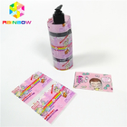 De roze Zelfklevende Stickersshrink-Materiële Douane van pvc van Omslagkokers die voor Flessendoos wordt gedrukt