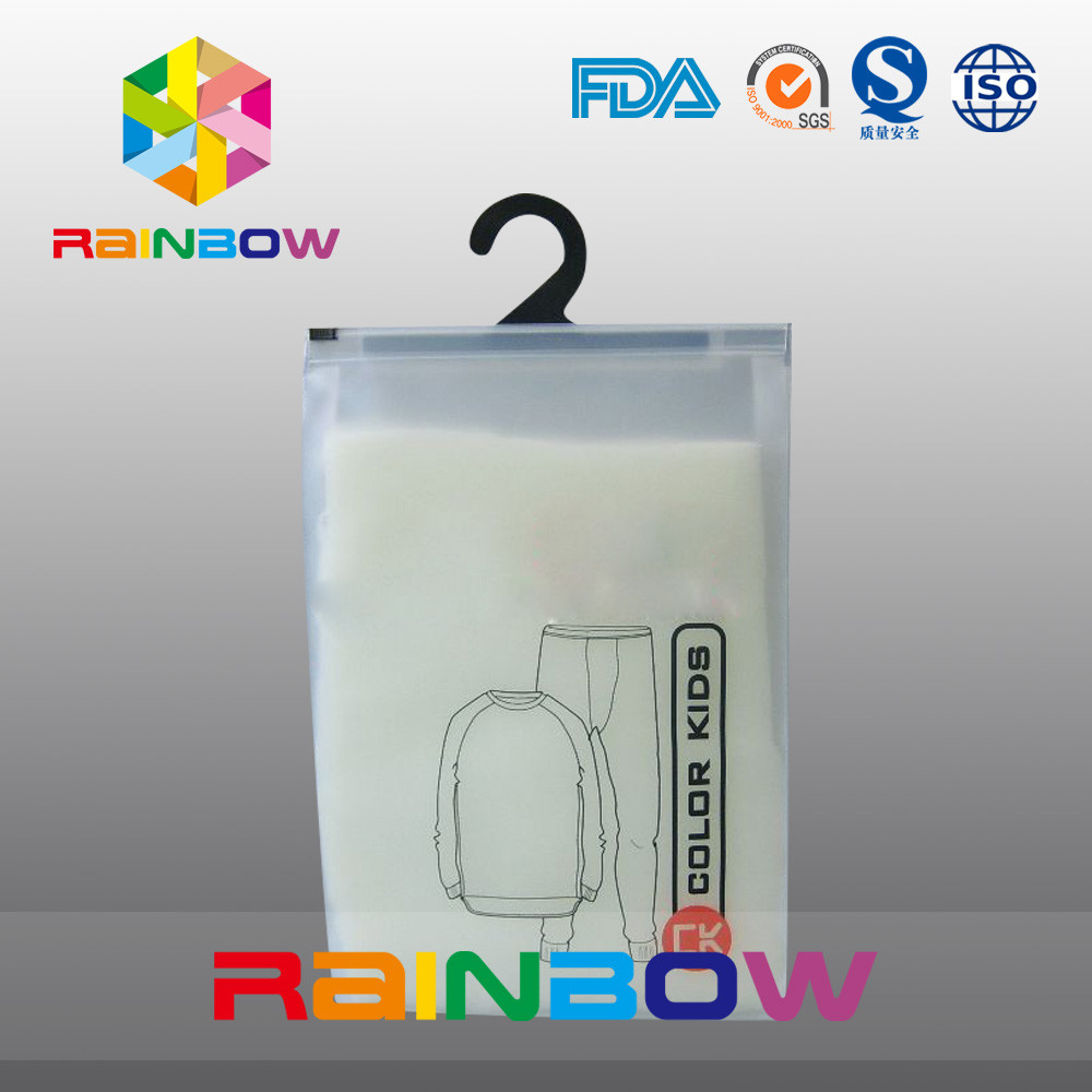 De berijpte Plastic Zakken die van pvc Hangende Zak met Ritssluiting voor Jonge geitjesdoek verpakken