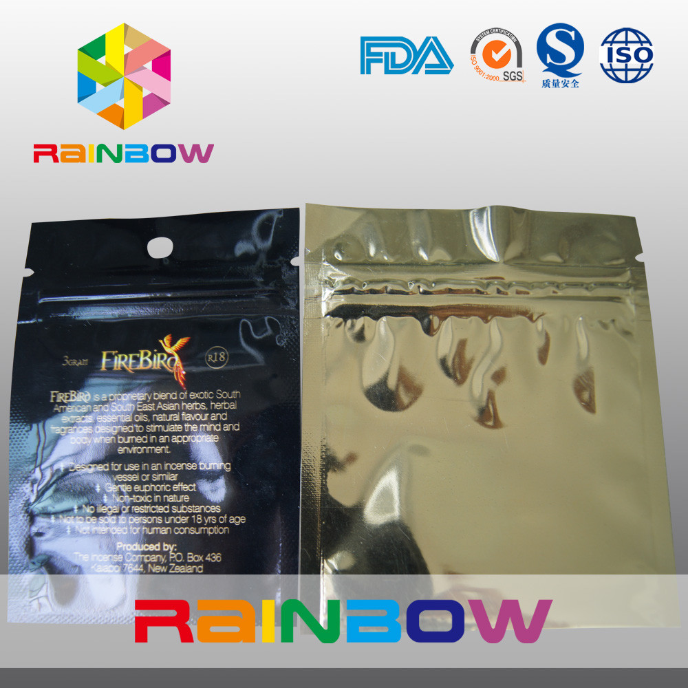 De vlakke drie partijen verzegelden mylar folieritssluiting met hangegat