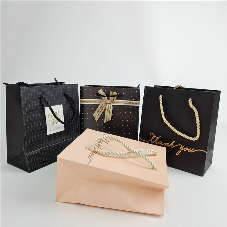 Hoogwaardig digitaal drukwerk op maat Logo gedrukt winkeltas Verpakking Wit 110 gram Herbruikbaar