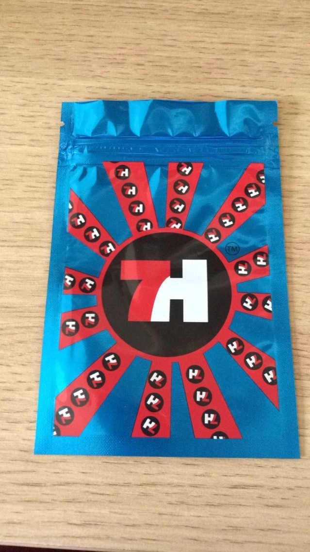 De glanzende Folie Plastic Ritssluiting doet 7h-Douaneetiket in zakken dat voor CBD-Zadencapsules wordt gedrukt