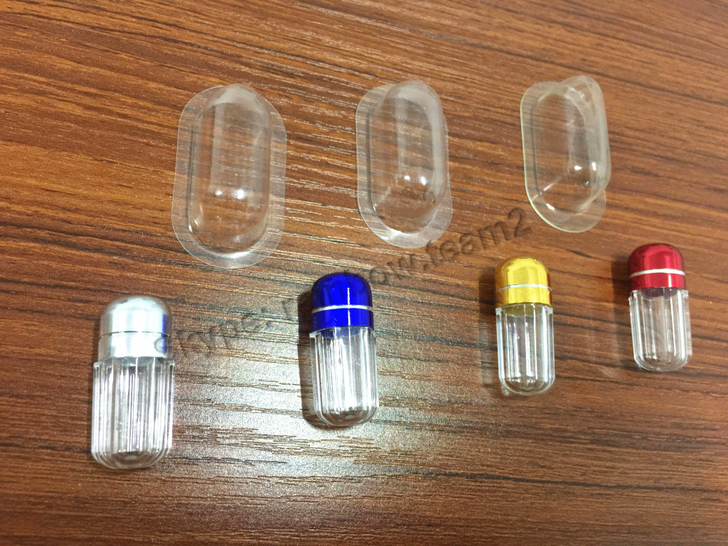 Capsule Blister En Sex Pills Kleine plastic pillen containers, capsule vorm