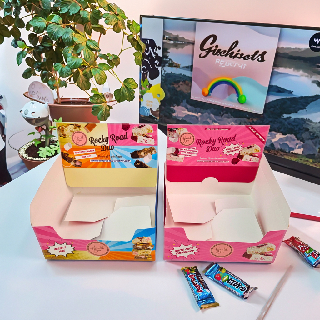 Op maat bedrukte kartonnen displaydoos met 350g dikte en hot stamping voor retail snackverpakkingen