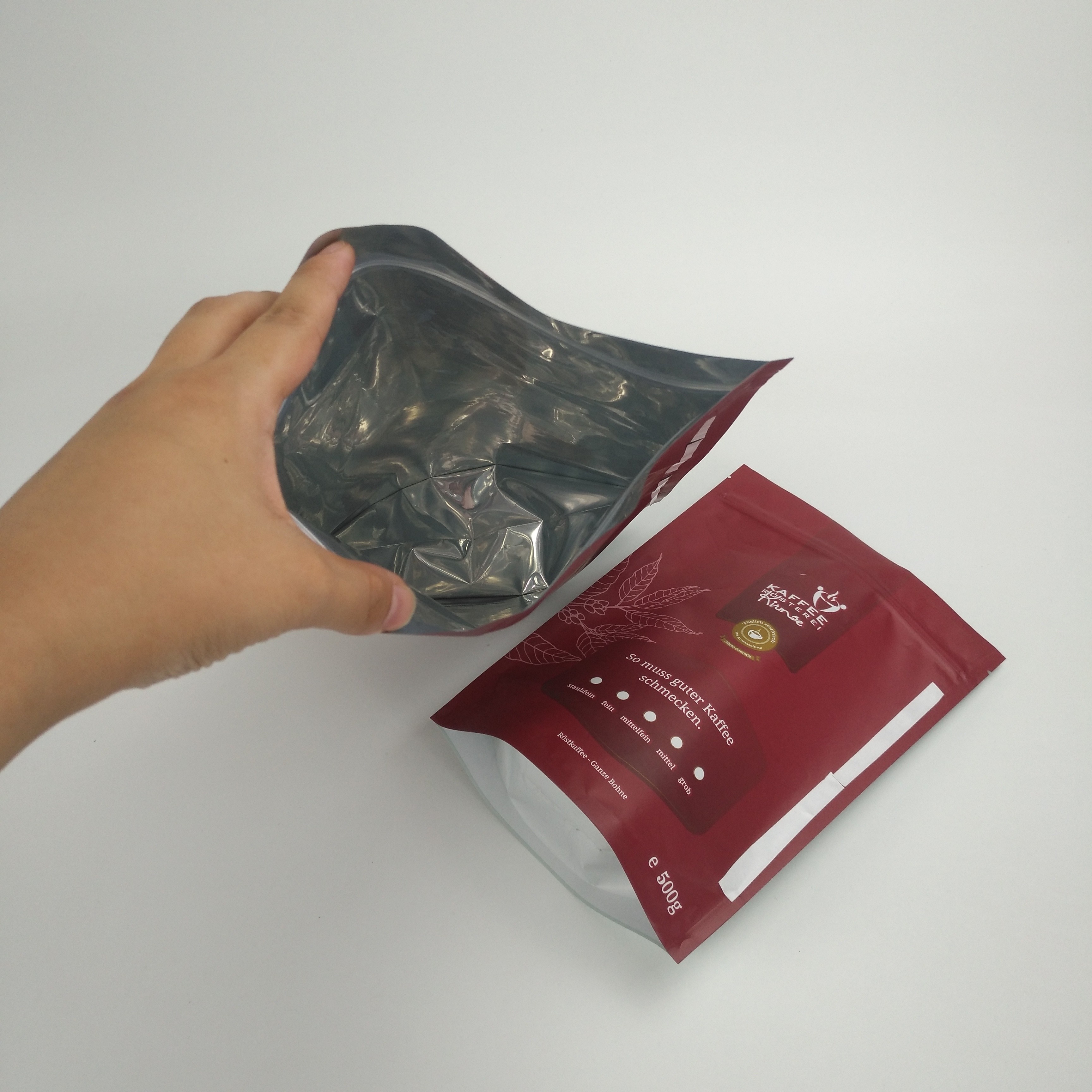 Tribune op van de Voedselrang de Verpakkende Biologisch afbreekbare Composteerbare 250g Koffie Bean Packaging Bags With Valve van de de Koffiezak