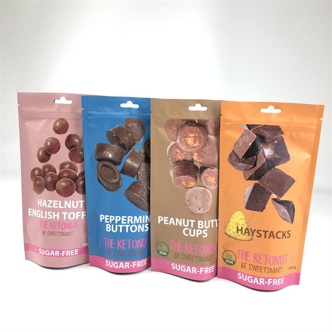 De Ritssluitingstribune van CMYK 110mic op van het de Hennepkind van Zakedibles de Zakken van het Bewijsmylar