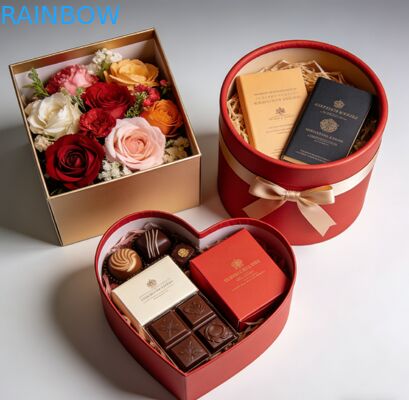 Gepersonaliseerde milieuvriendelijke opvouwbare 350g dikte kartonnen cadeaubon voor sieraden kleding schoenen horloges